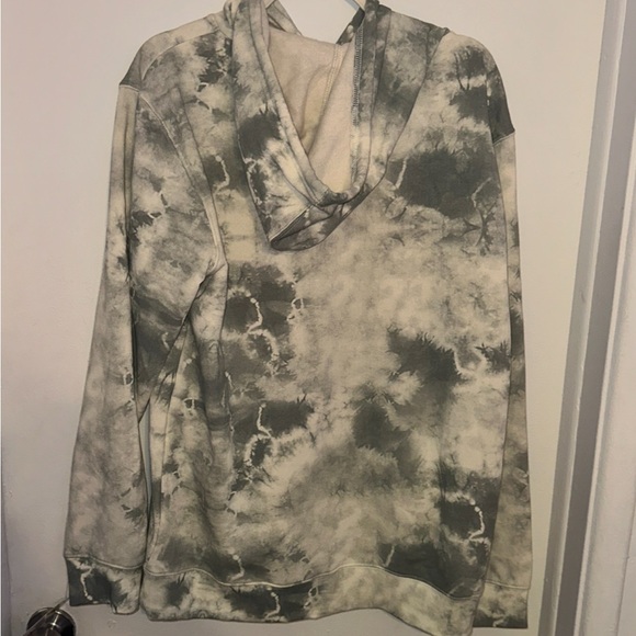 Men's Pink Floyd "The Dark Side of the Moon" Graphic Hooded Sweatshirt - Picture 2 of 2